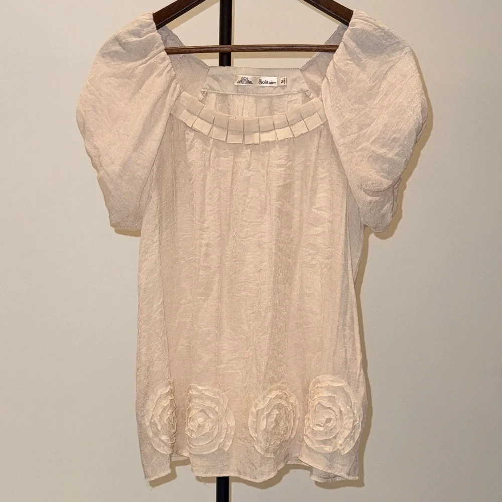 Anthropologie Solitaire Silk Blend Floral Appliqué Puff Sleeve Blouse. Size M